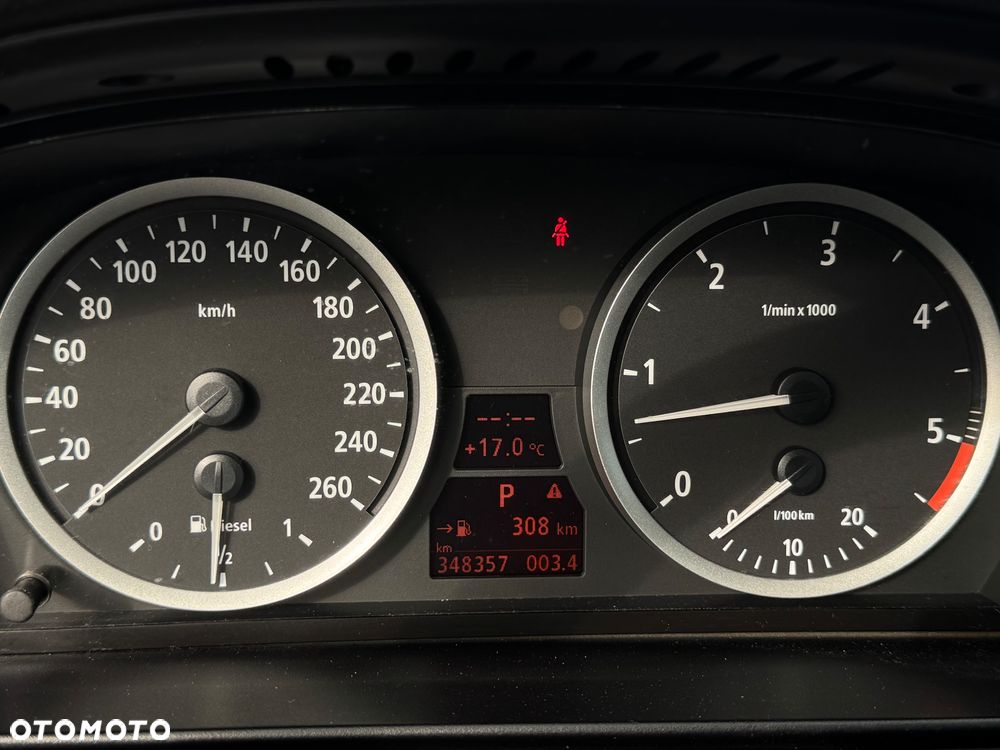 BMW Seria 5 535d - 6