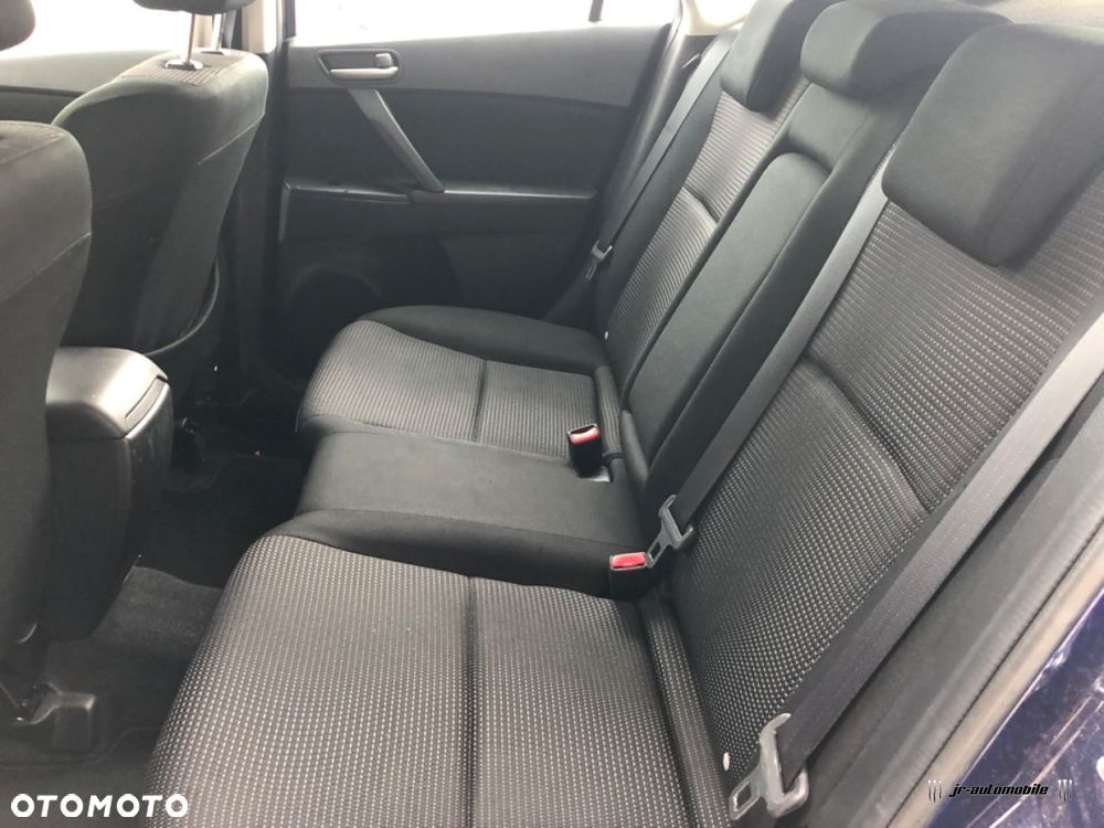 Mazda 3 - 8