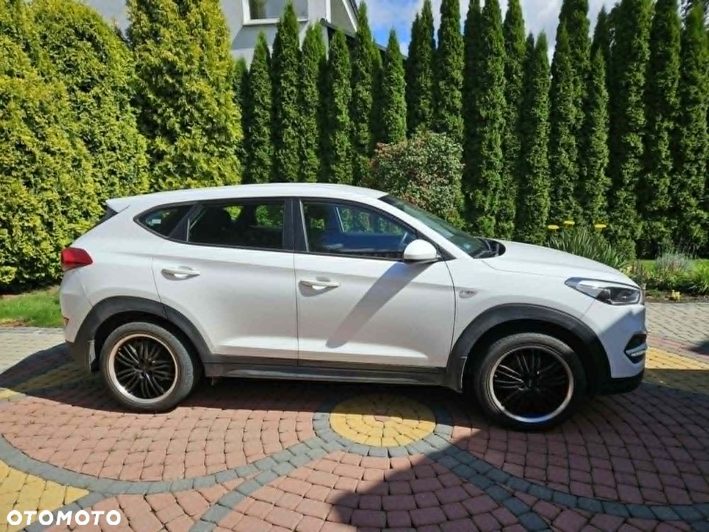 Hyundai Tucson 1.6 GDI BlueDrive Classic 2WD - 1