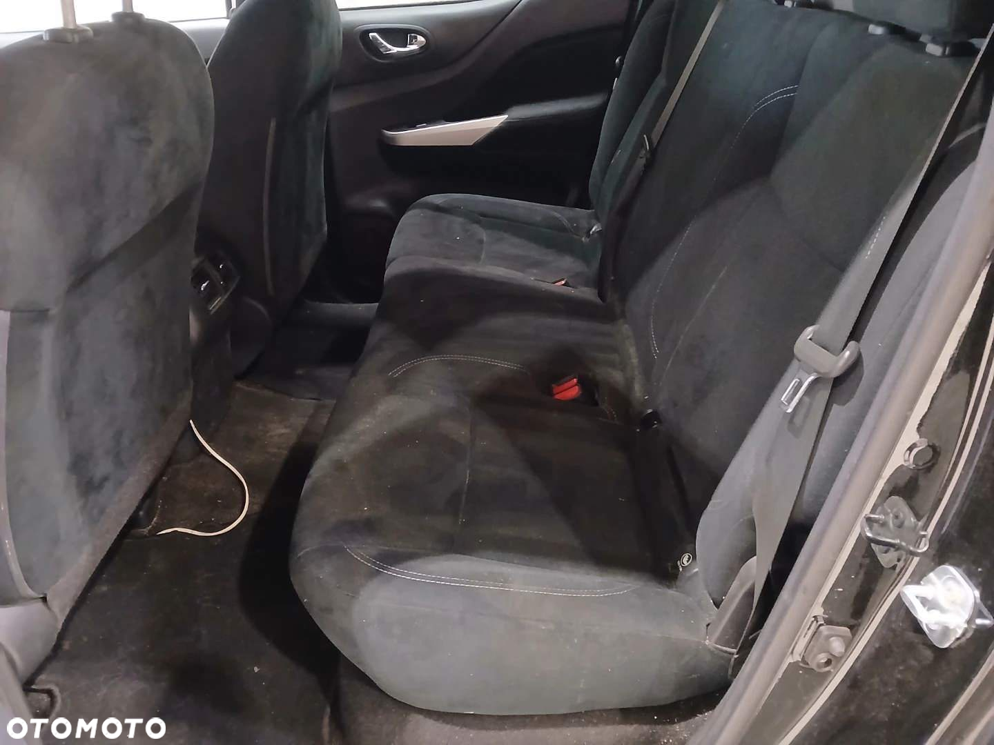 Nissan Navara DC 4x4 Autm N-Connecta - 27