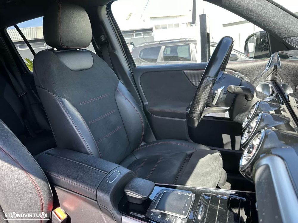 Mercedes-Benz EQB 250 AMG Line - 55
