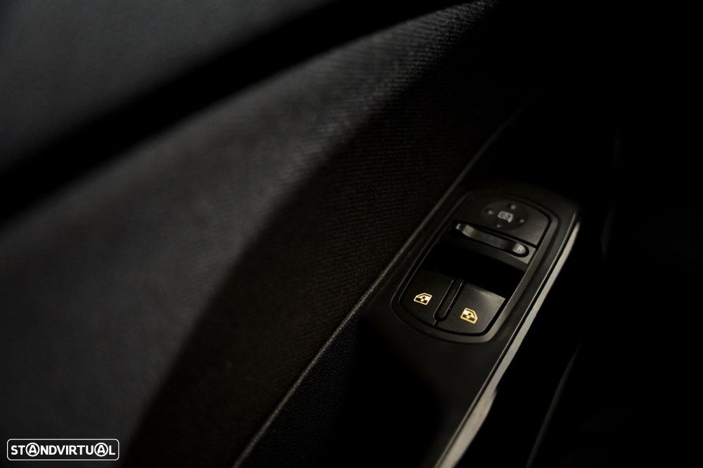 Opel Corsa 1.3 CDTi Business Edition - 10