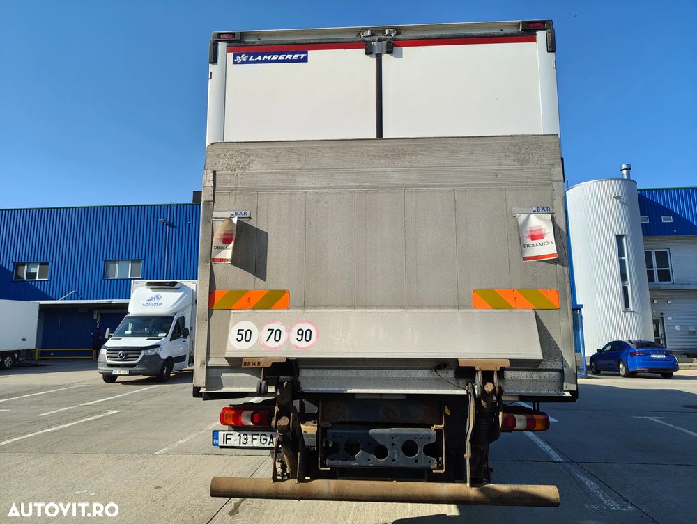 Mercedes-Benz Actros - 4