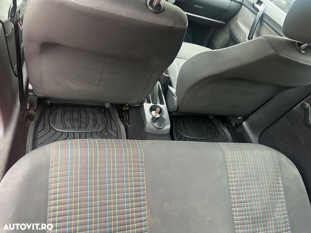 Volkswagen Polo - 16