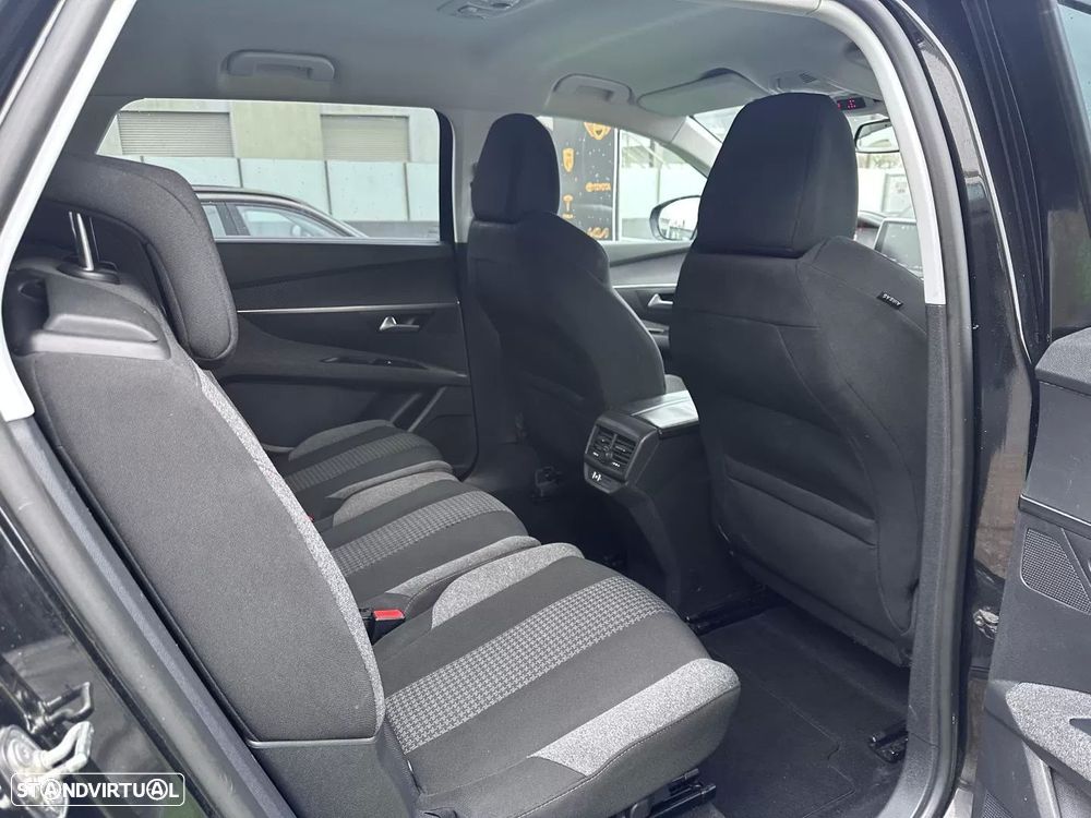 Peugeot 5008 1.2 PureTech Allure Pack - 45