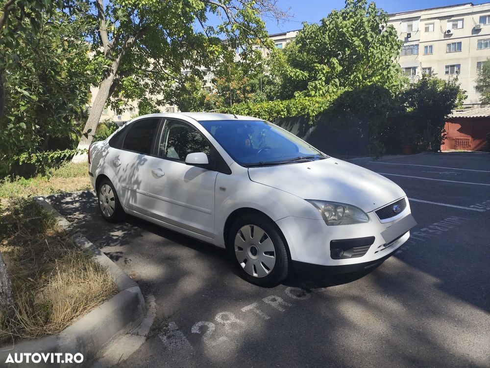 Ford Focus - 1
