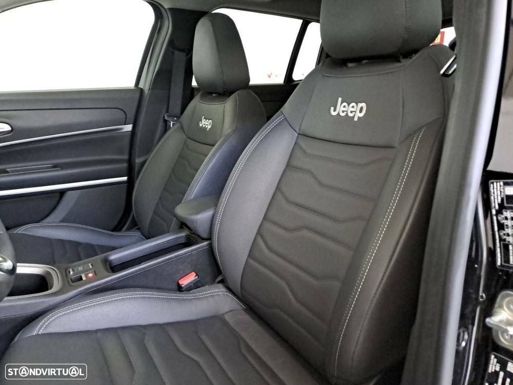 Jeep Avenger 54 kWh Altitude - 9