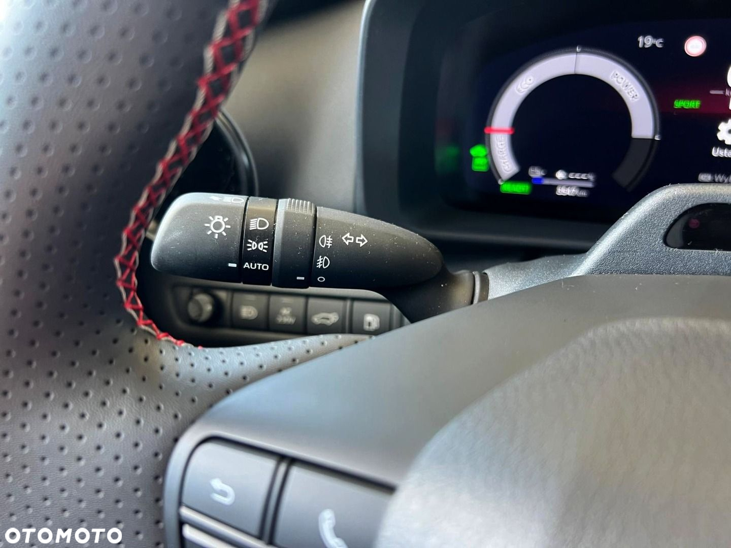 Toyota C-HR - 20