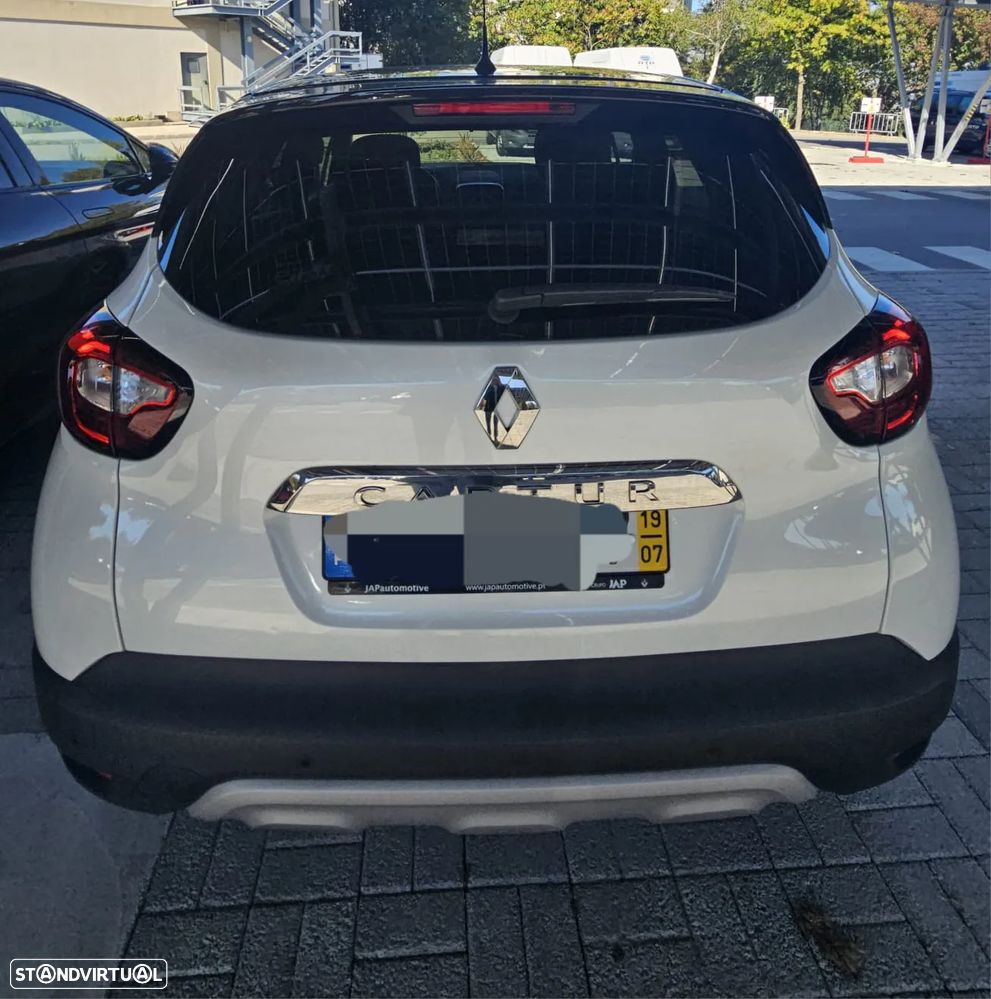 Renault Captur 0.9 TCE Exclusive - 2