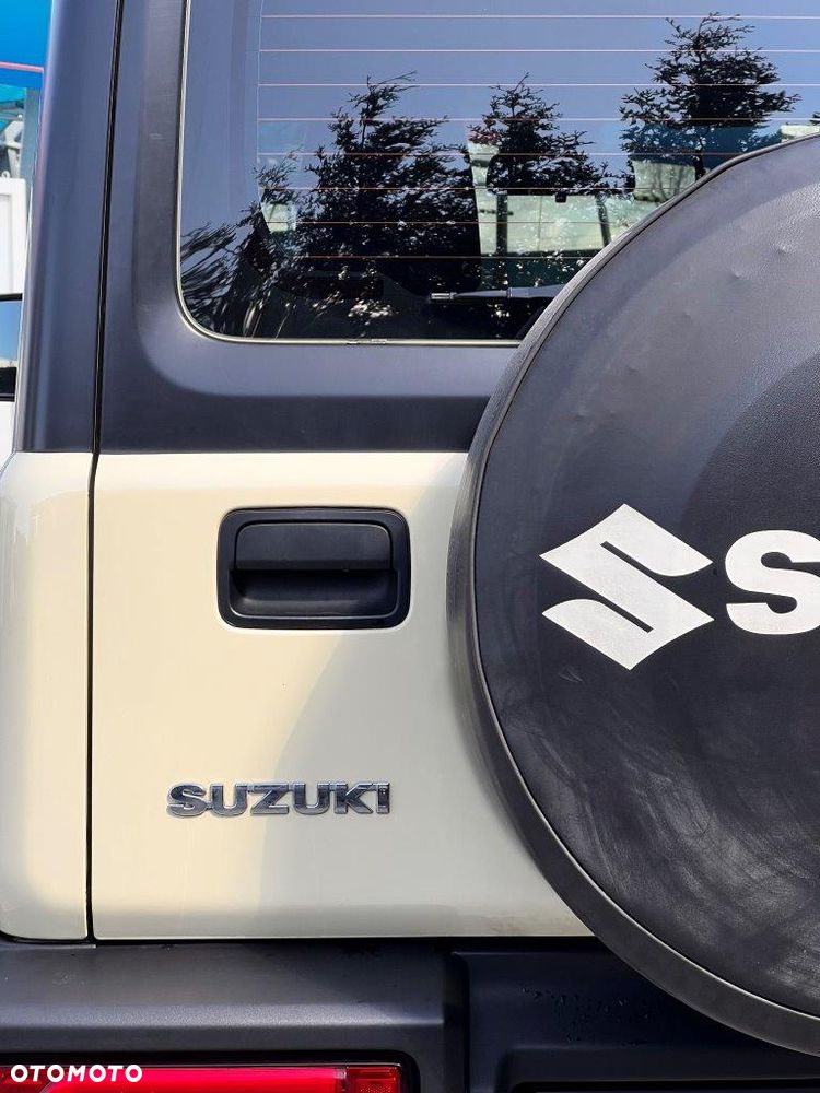 Suzuki Jimny 1.5 Pro - 6