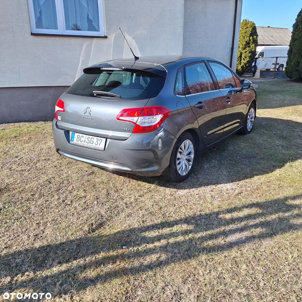 Citroën C4 1.4 VTi Seduction - 10