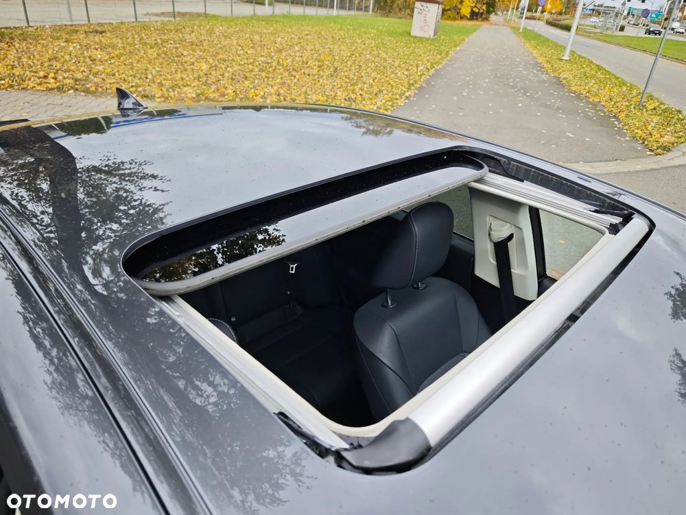 Lexus ES 300h Business Edition - 23