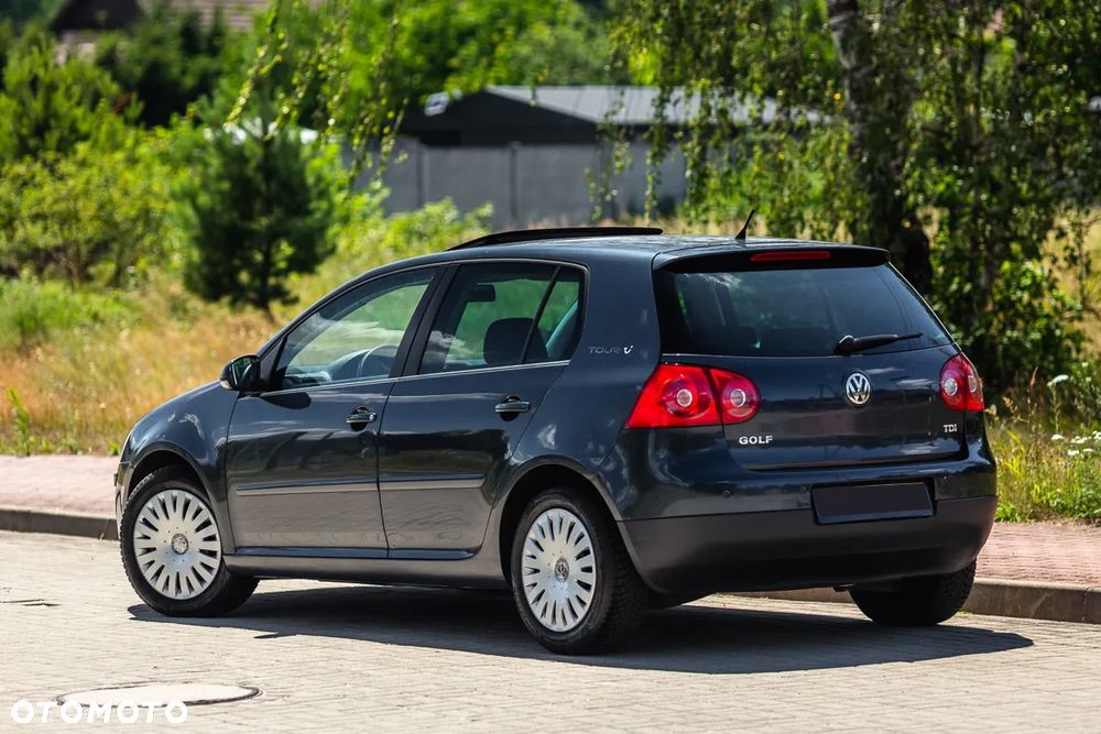 Volkswagen Golf 1.9 TDI DPF Tour - 14