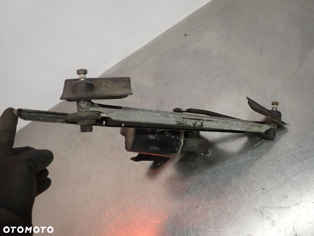 MECHANIZM WYCIERACZEK PRZÓD SAAB 900 I - 4