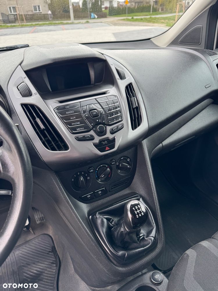 Ford Transit Connect - 18