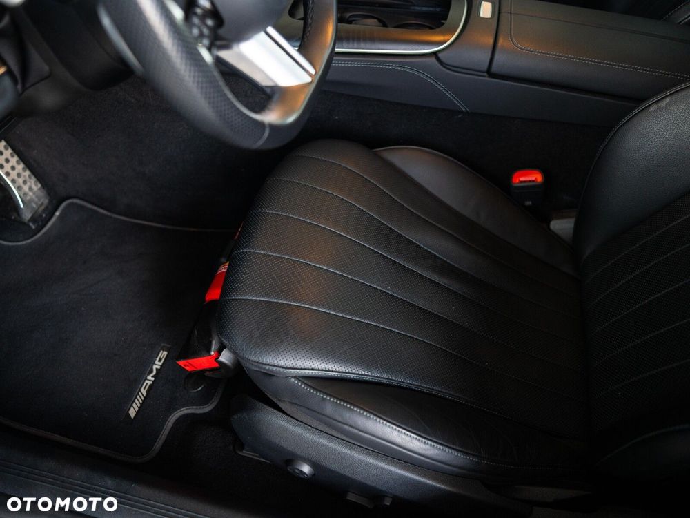 Mercedes-Benz Klasa E - 10