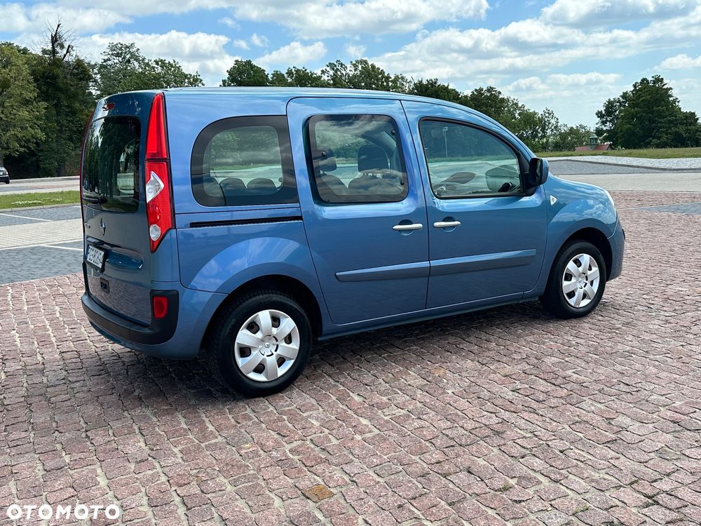 Renault Kangoo 1.6 16V 105 Happy Family - 24