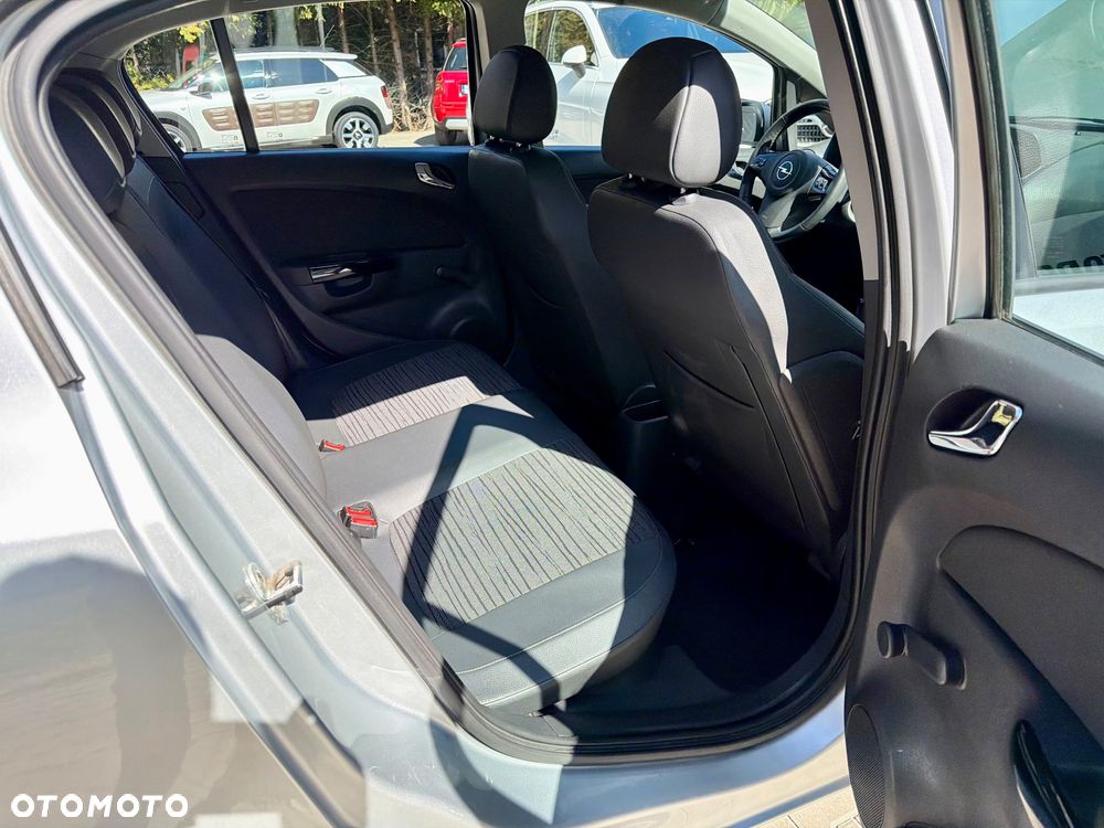 Opel Corsa 1.4 16V Edition - 12