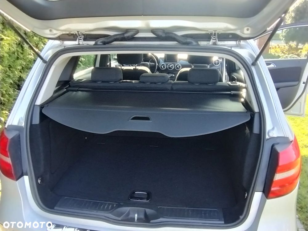 Mercedes-Benz Klasa B 180 CDI (BlueEFFICIENCY) 7G-DCT - 5