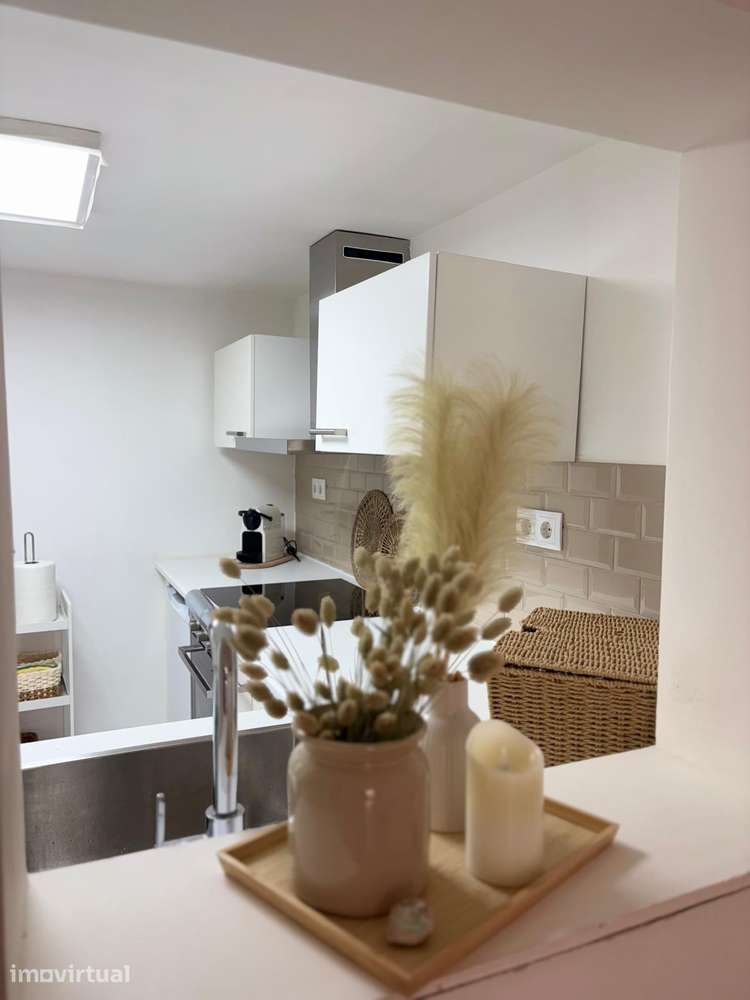 Apartamento renovado no Chiado - Grande imagem: 4/18