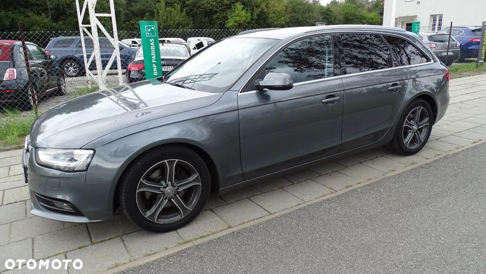 Audi A4 - 1