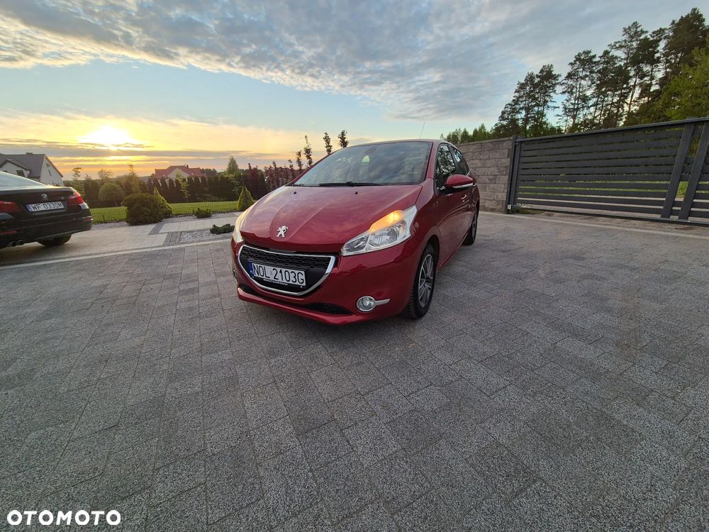Peugeot 208 PureTech 82 Allure - 3