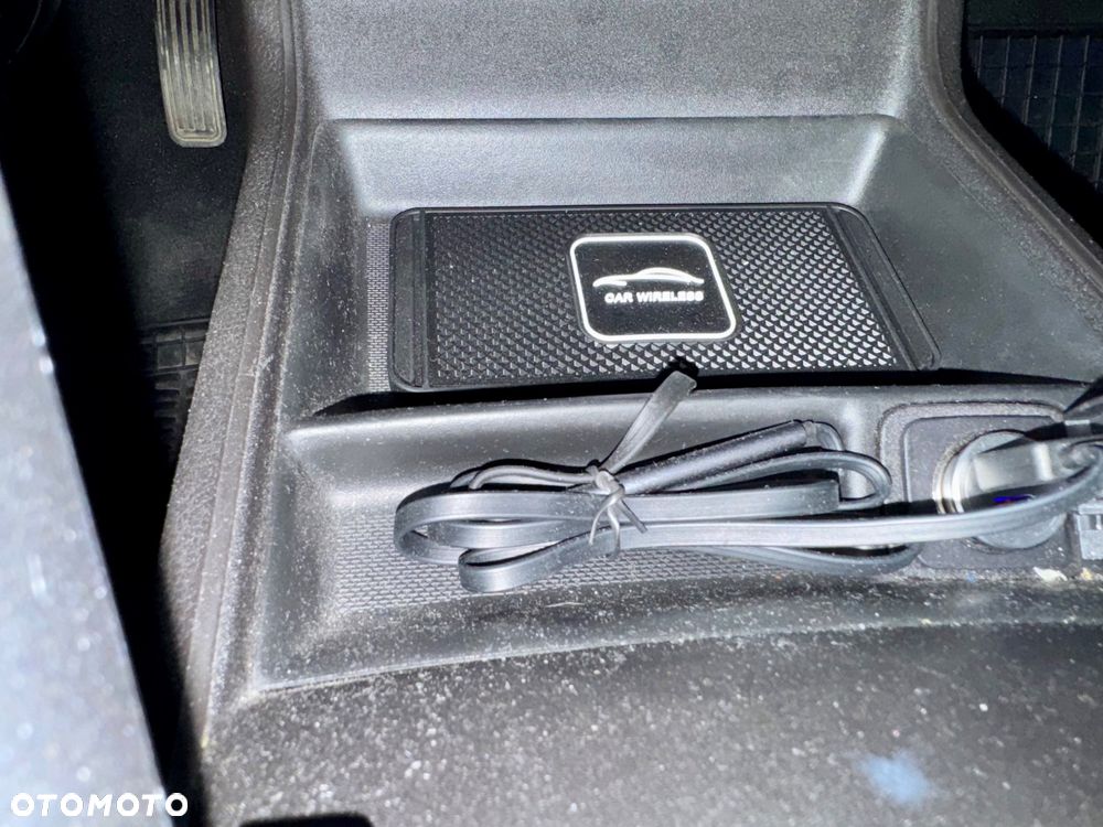 Ford Mondeo 2.0 Hybrid Titanium - 21