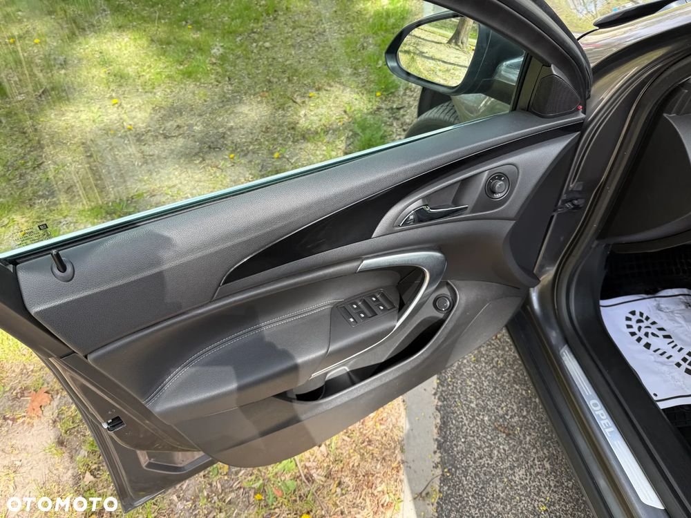 Opel Insignia 2.0 CDTI Cosmo - 23