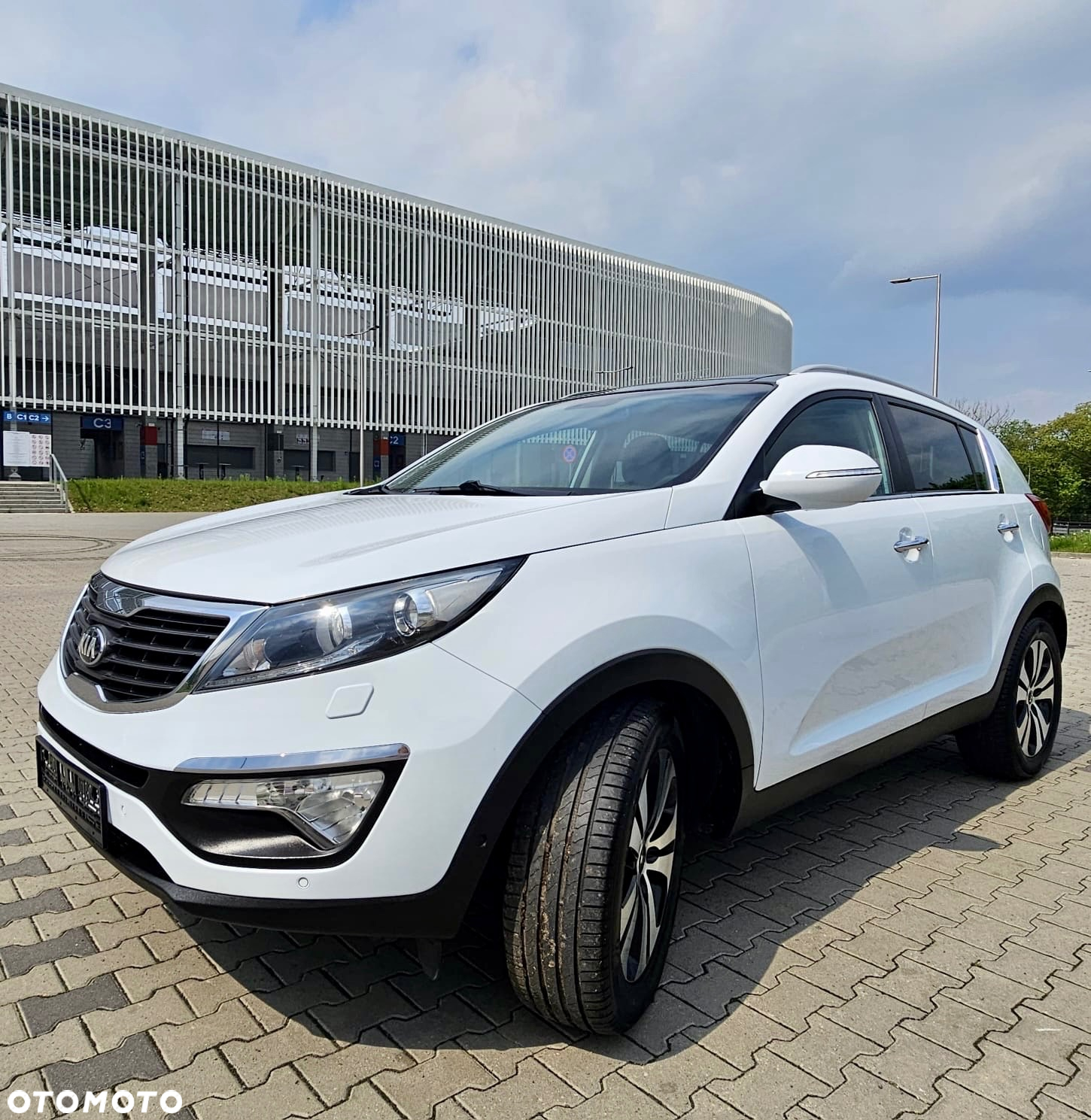 Kia Sportage 1.7 CRDI 2WD Dream-Team Edition - 11