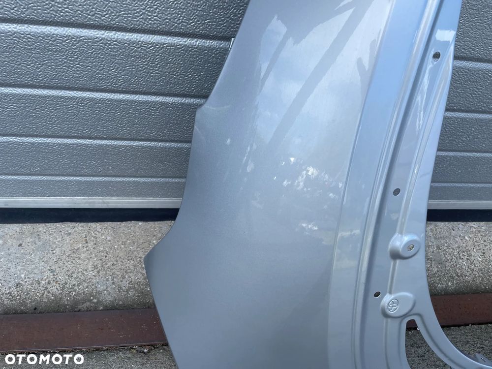 BŁOTNIK PRZEDNI PRAWY TOYOTA AYGO X  2022-- - 3