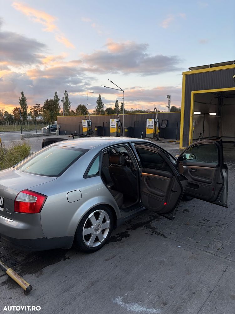 Audi A4 1.9 TDI quattro - 17