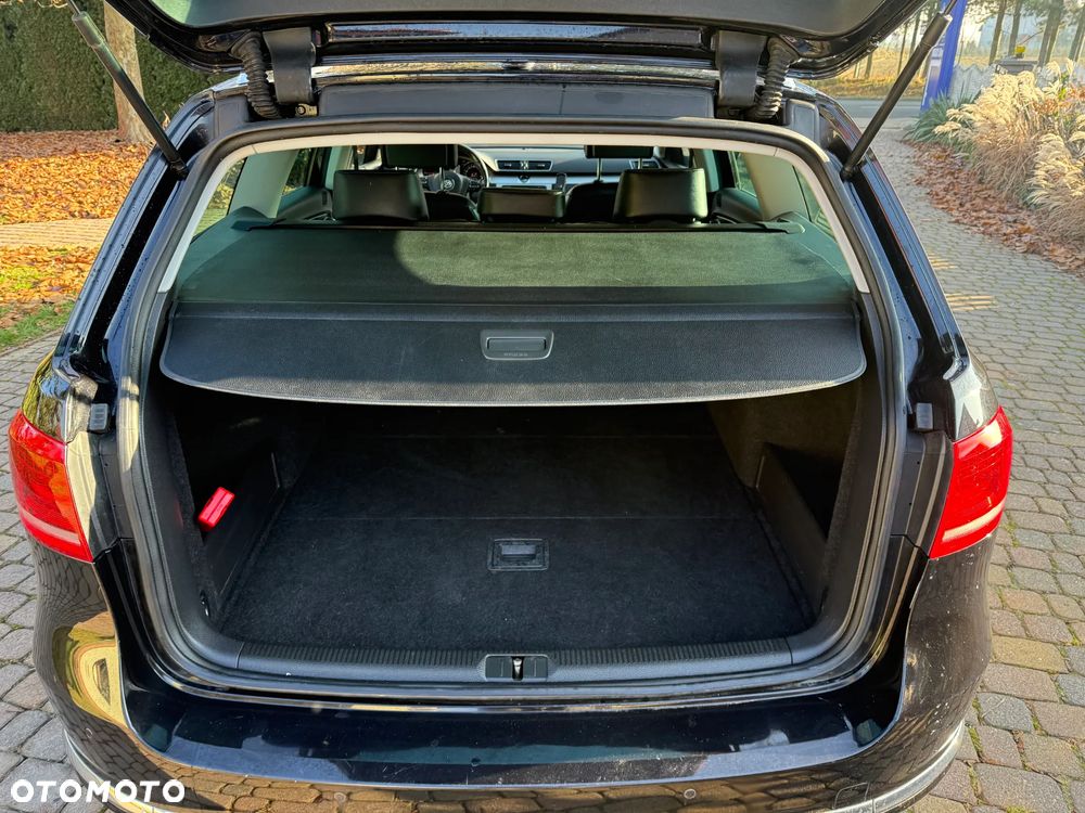 Volkswagen Passat 2.0 TDI DSG BlueMotion Technology Highline - 13
