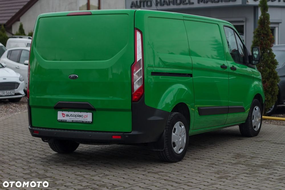 Ford TRANSIT CUSTOM - 6