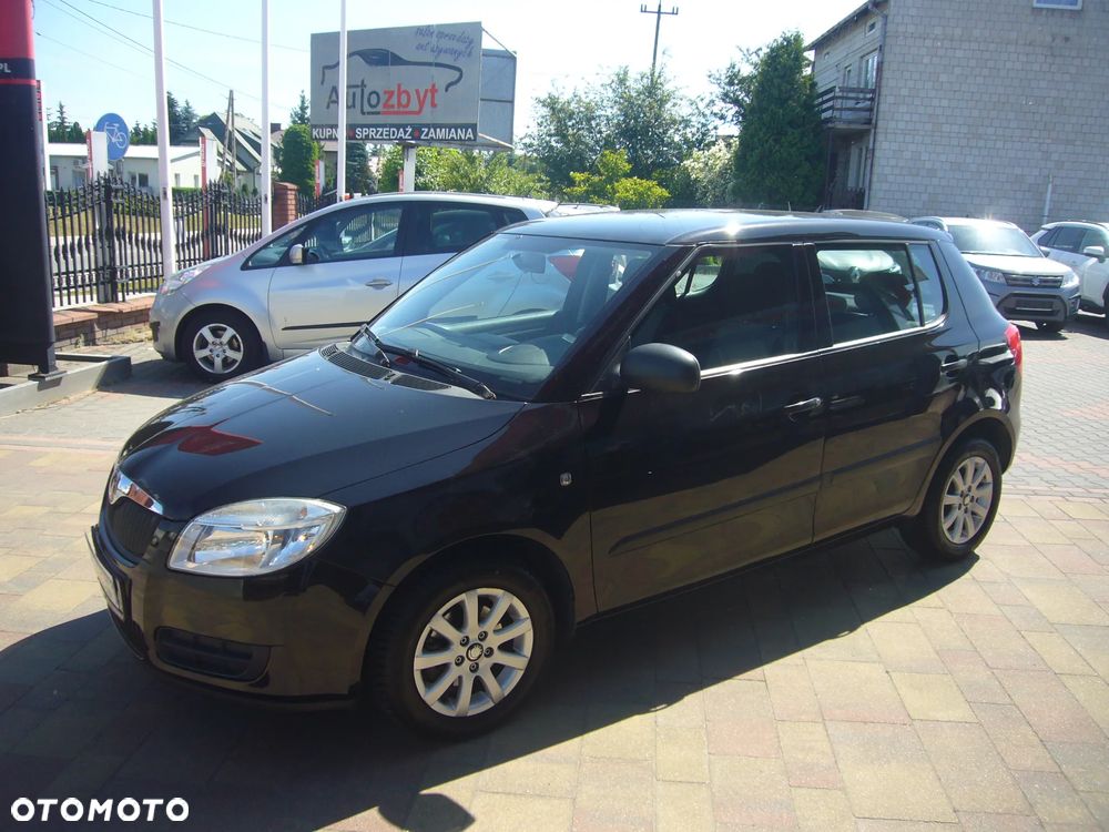 Skoda Fabia 1.2 HTP Ambiente - 1