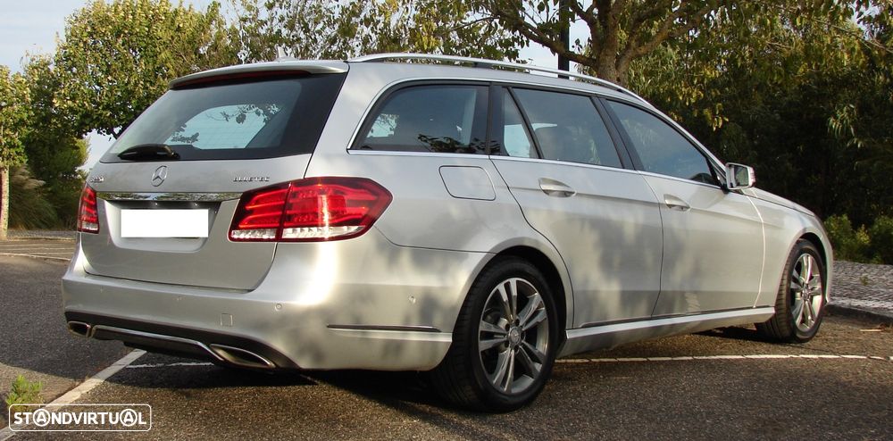 Mercedes-Benz E 220 BlueTEC Avantgarde Auto. - 1