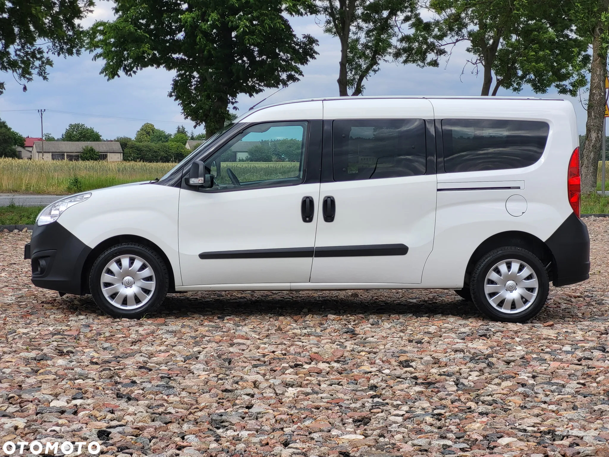 Opel Combo Tour 1.6 CDTI Enjoy - 9