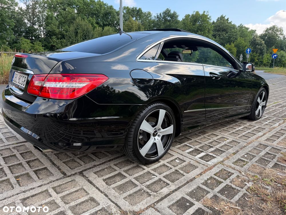 Mercedes-Benz Klasa E 350 CDI DPF BlueEFFICIENCY 7G-TRONIC Avantgarde - 3