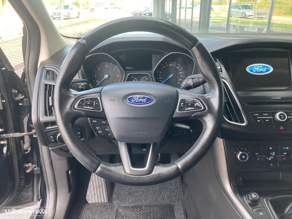 Ford Focus SW 1.5 EcoBlue S&S TITANIUM - 12
