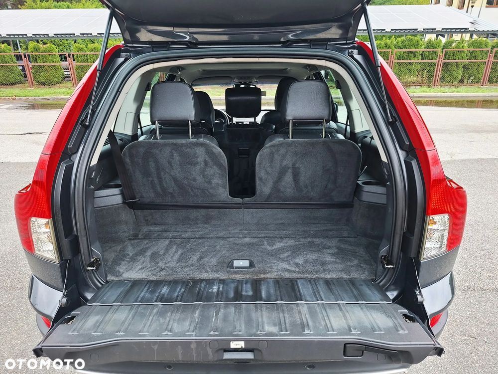 Volvo XC 90 D5 AWD Geartronic Edition Pro - 40