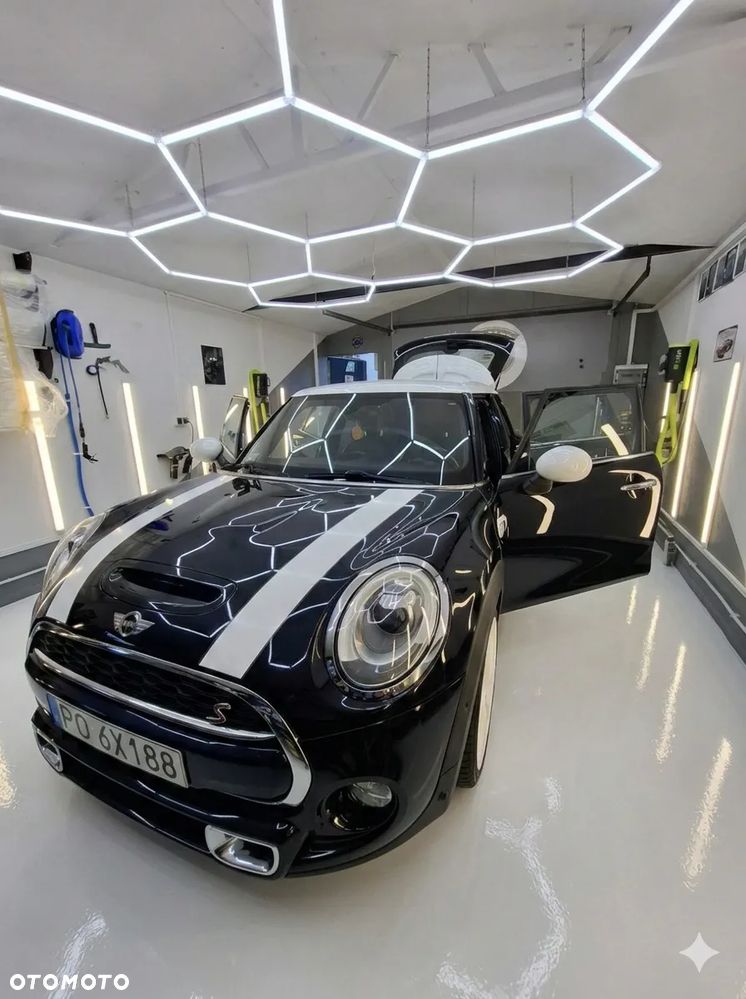 MINI Cooper S Standard - 8