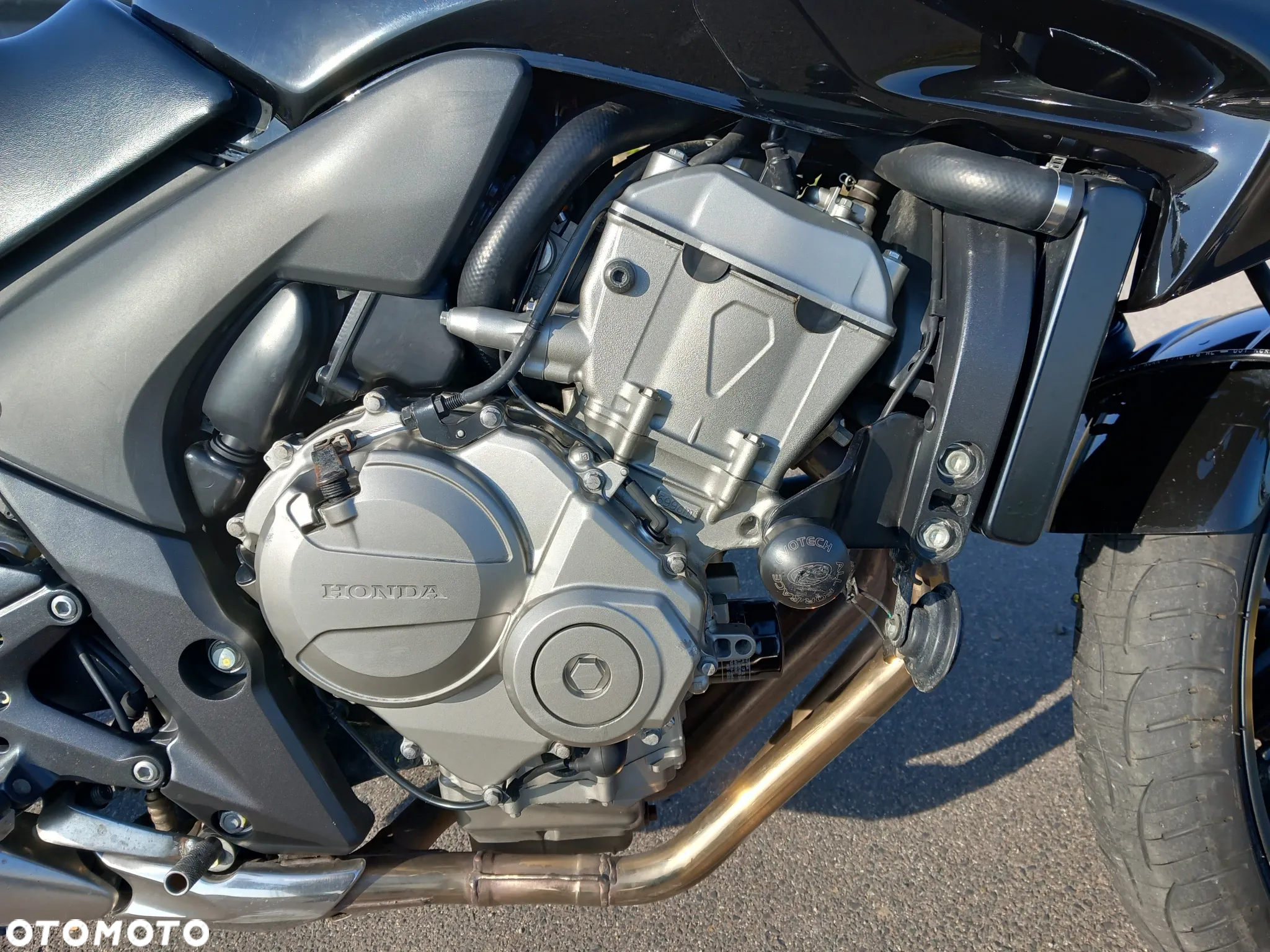 Honda CBF - 8