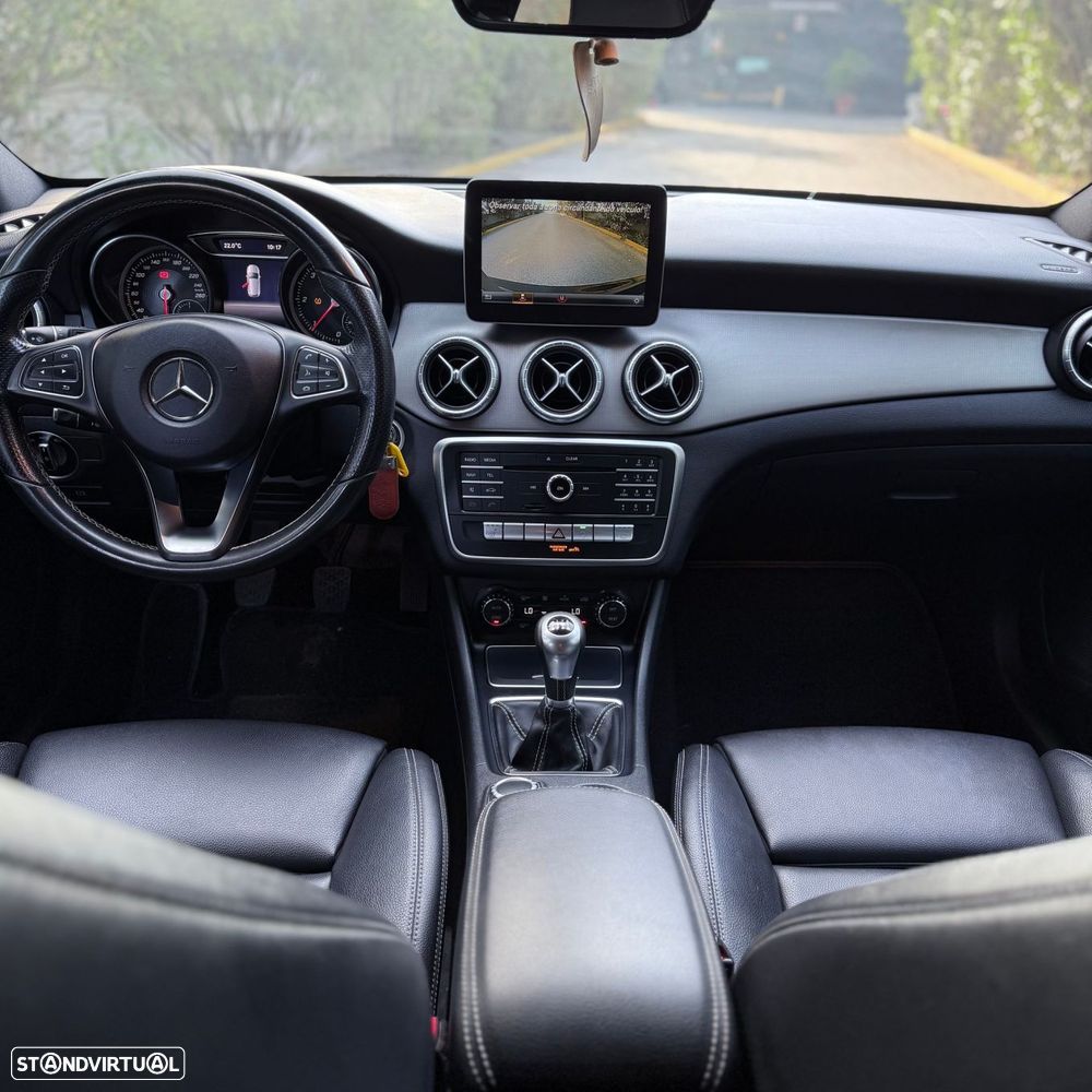 Mercedes-Benz CLA 180 - 7