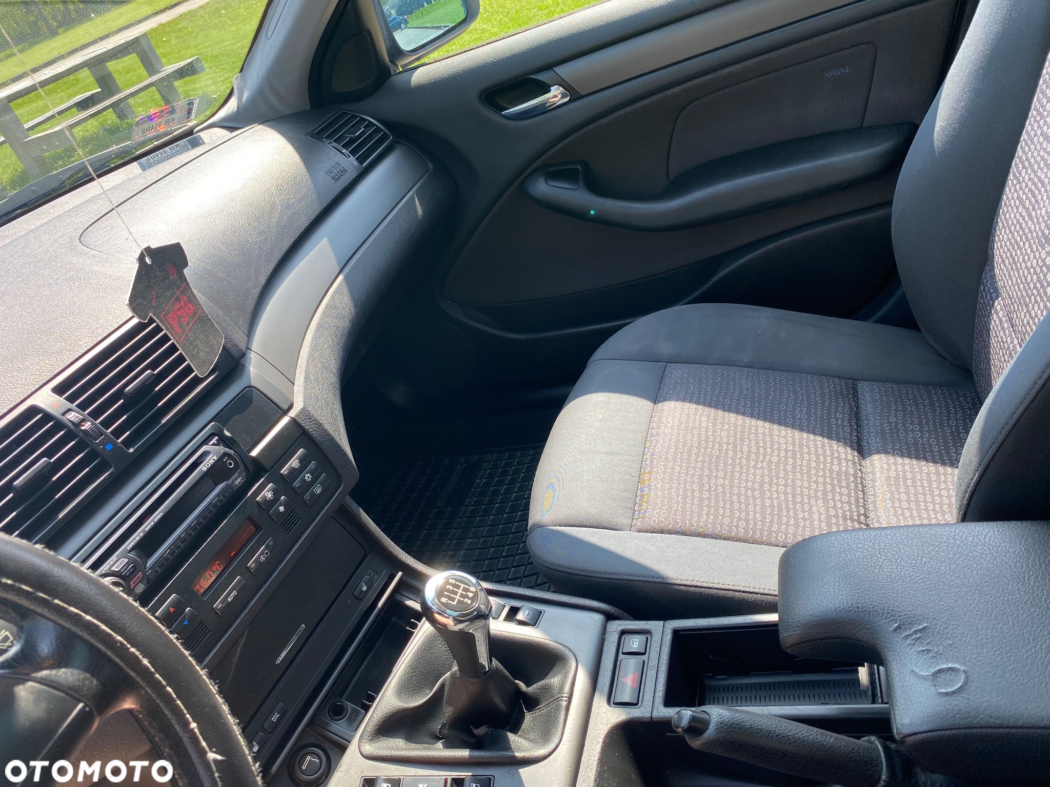 BMW Seria 3 320d - 12