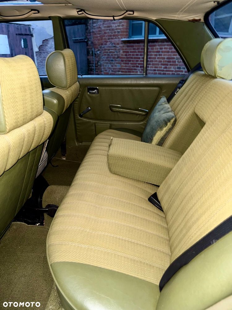 Mercedes-Benz W123 - 14