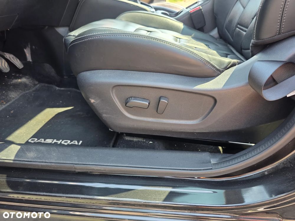 Nissan Qashqai 1.3 DIG-T Tekna - 18