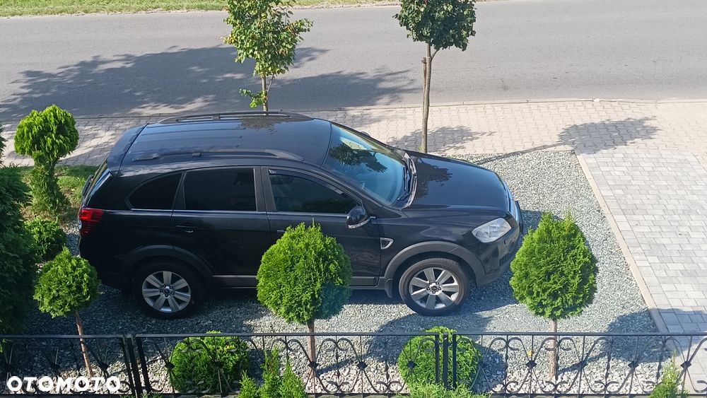 Chevrolet Captiva 2.0 d LT base - 3