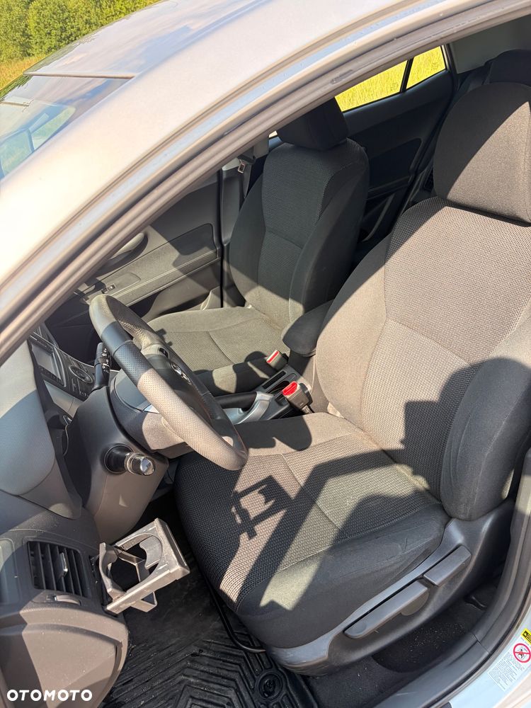 Toyota Auris - 16