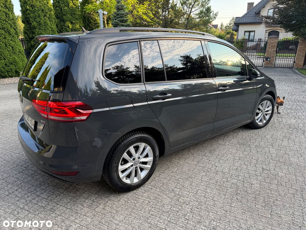 Volkswagen Touran 1.6 TDI SCR (BlueMotion Technology) Comfortline - 9