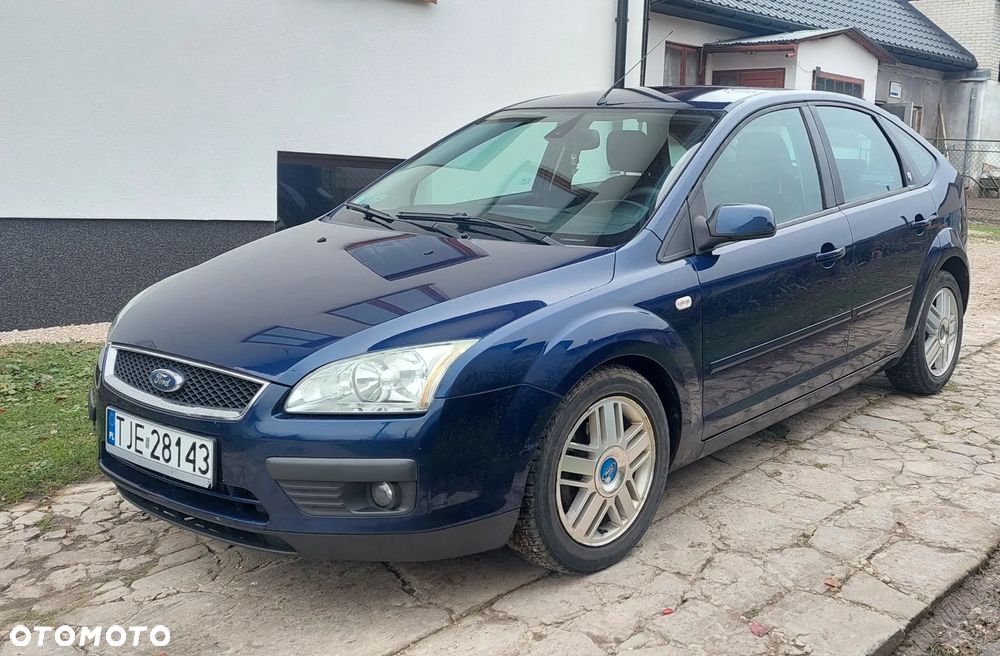 Ford Focus 1.6 Ti-VCT Ghia - 2