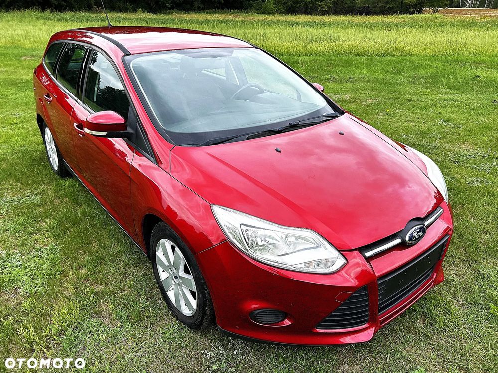Ford Focus 1.6 TDCi DPF Champions Edition - 10